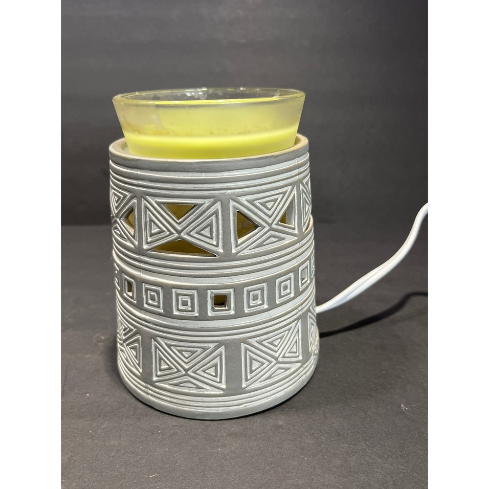 Scentsy Hildalgo Aztec Tribal Grey Ceramic Electric Wax Warmer 36888 Glass Dish